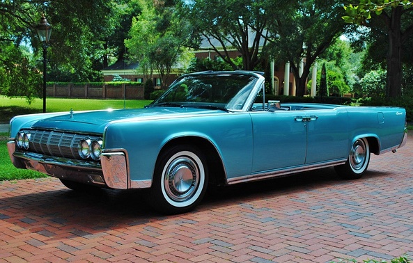 Lincoln Continental convertible 1964